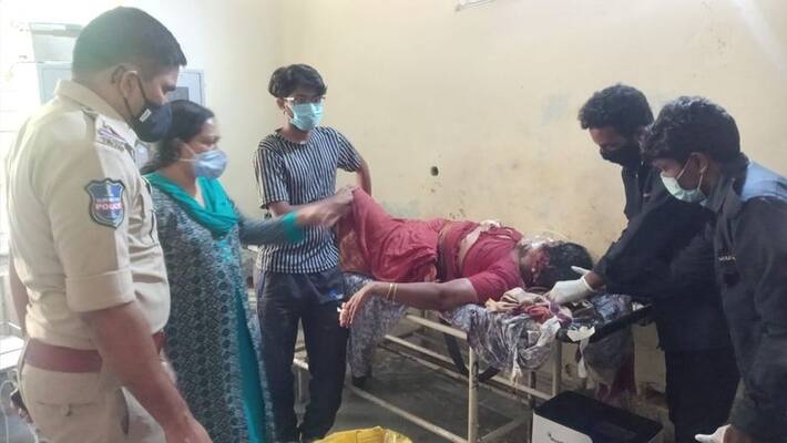 Arjunaiah attacked on anatharamulu in wanaparthy district, two injured Arjunaiah attacked on anatharamulu in wanaparthy district, two injured