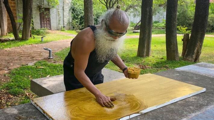 sadhguru donates rs 9 crores to help the poor people sadhguru donates rs 9 crores to help the poor people