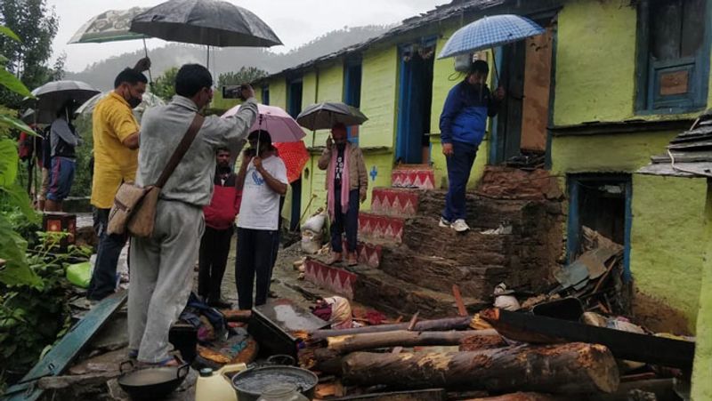 Uttarakhand accident: 3 people died house collapse in Almora due to heavy rains kpa