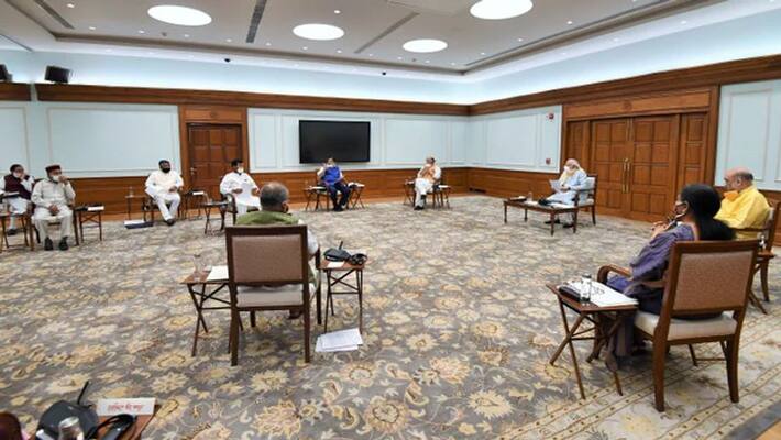 Amit Shah attended last Cabinet meeting at PM Modi's residence, before testing coronavirus positive ALB Amit Shah attended last Cabinet meeting at PM Modi's residence, before testing coronavirus positive ALB