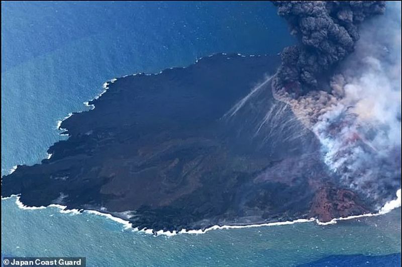 Volcanic island in the Pacific Ocean is experiencing a growth spurt