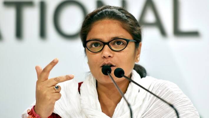 Congress leader Sushmita Dev quits party likely to join Trinamool Congress today in Kolkata pod Congress leader Sushmita Dev quits party likely to join Trinamool Congress today in Kolkata pod