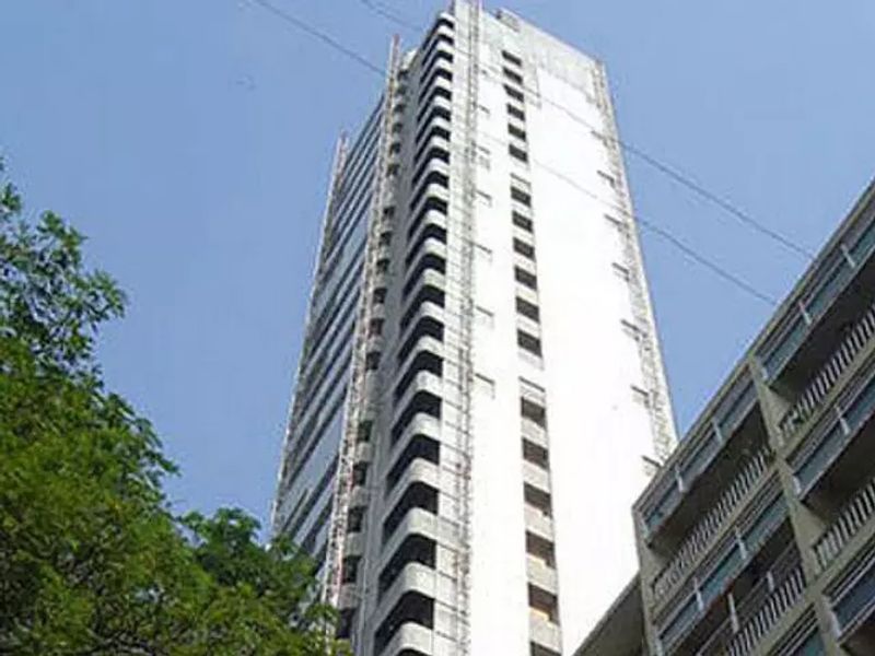 Anil Ambani lives in luxurious house worth 5000 crores in mumbai photos