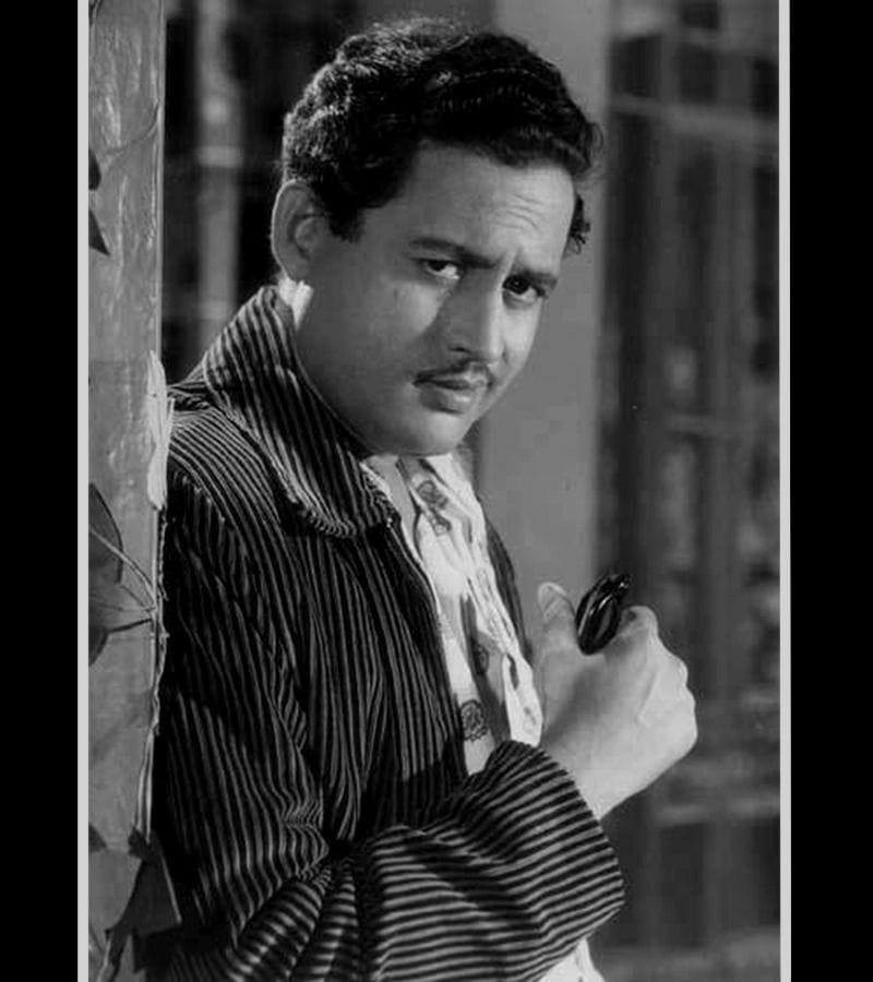 গুরু দত্ত যেমন নিজের স্ত্রী গীতাকেও ভালবাসতেন তেমনি আবার ওয়াহিদাকেও ভালবাসতেন। কাউকেই তিনি ছাড়তে চাননি। কিন্তু ব্যক্তিগত জীবনে প্রভাব পড়ে গুরুর কেরিয়ারে।