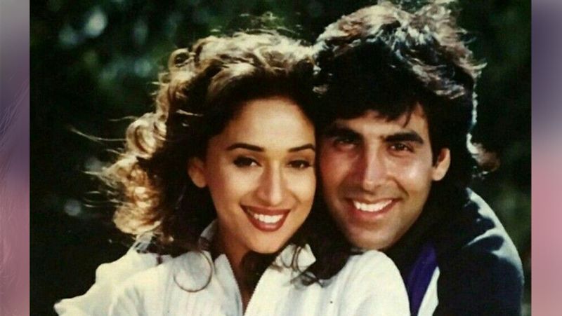 madhuri dixit reveal secret about akshay kumar said actor steals watches from people KPJ