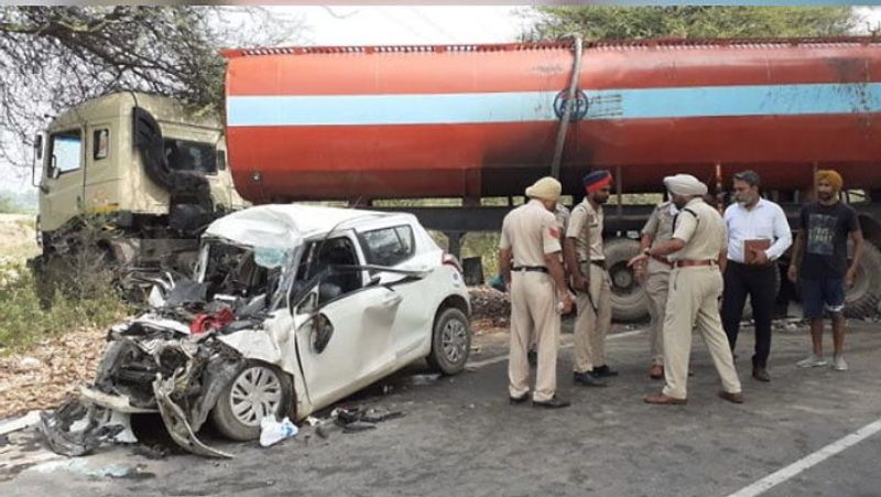 punjab news five people killed on spot as road accident bathinda car collided with oil tanker kpr