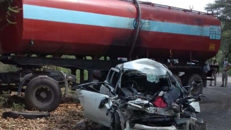 punjab news five people killed on spot as road accident bathinda car collided with oil tanker kpr