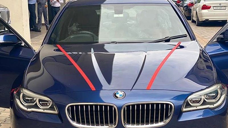 Bigg Boss Ex Contestant Asim Raiz purchased new luxurious BMW 5 car See in pics and girlfriend himanshi khurana reactions KPY