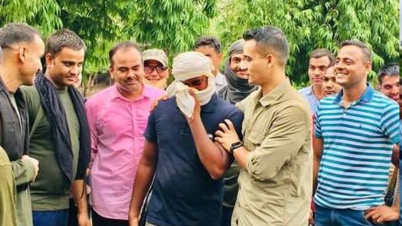 rajasthan news dholpur sp mirdul kachawa glorious farewell people gets emotional kpr