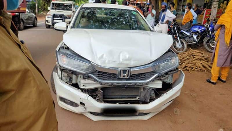 Tata Nano And Honda City Accident Viral
