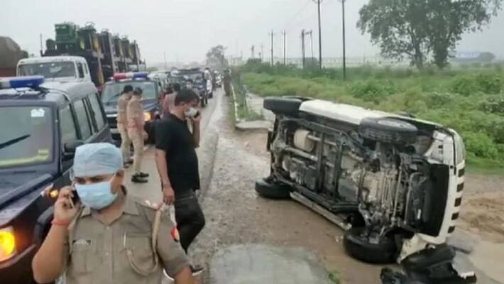 gangster vikash dubey killed by encounter in Kanpur gangster vikash dubey killed by encounter in Kanpur