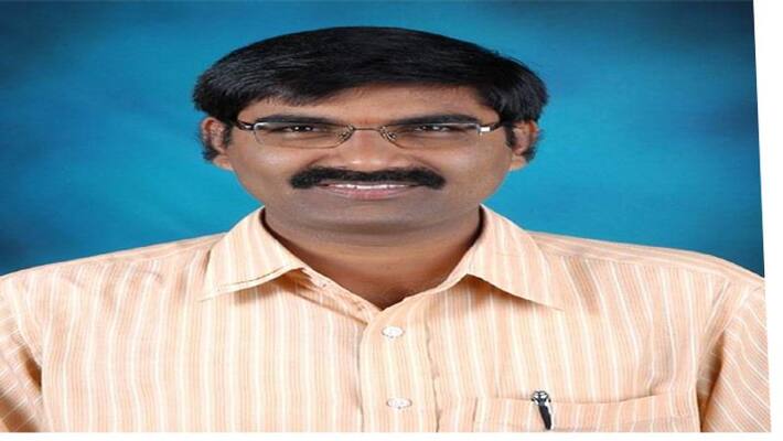 ACB arrested former ps of pitani satyanaraya in vijayawada ACB arrested former ps of pitani satyanaraya in vijayawada