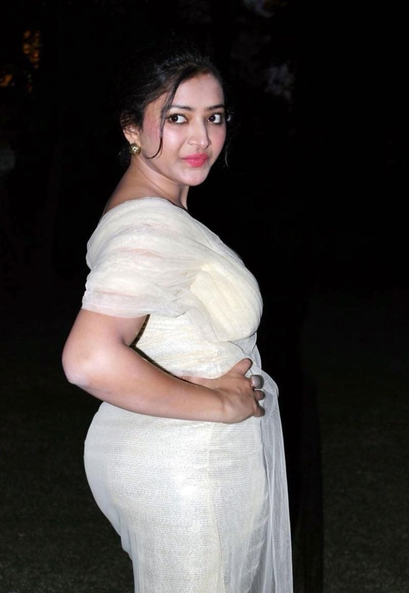 Shweta Basu Prasad donned a bikini on the beaches of Goa