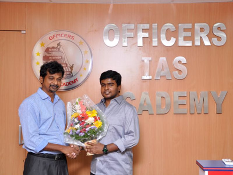 ias arun raaj cracked iit upsc together ias success story upsc toppers story kpt