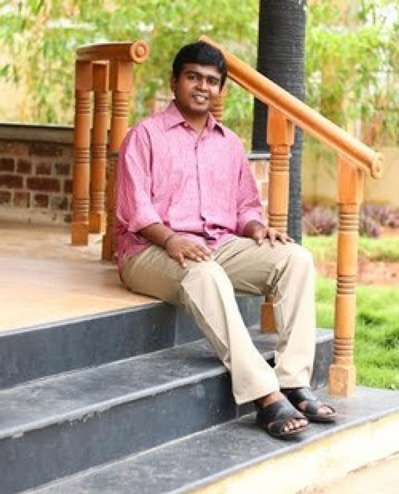 ias arun raaj cracked iit upsc together ias success story upsc toppers story kpt
