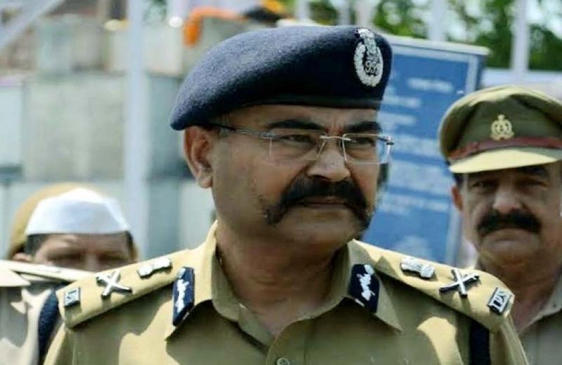 UP Police action continues even after Vikas Dubey encounter two arrested who sheltered kpl