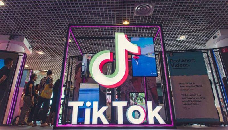 Trump orders Chinese company to sell Tik tok processor to US?