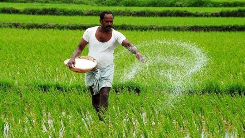 is your name in PM Kisan Samman nidhi Yojana you will get 2000 rupees for free BRD
