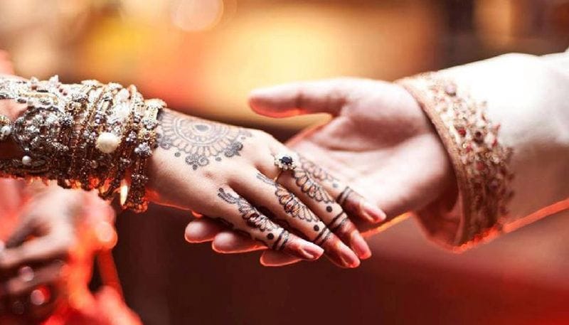Kerala Newlywed couple 41 wedding guests test positive for COVID 19 in Kasaragod case registered