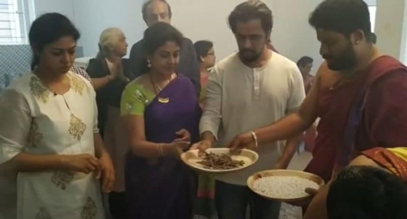 action king arjun house warming ceremony stills