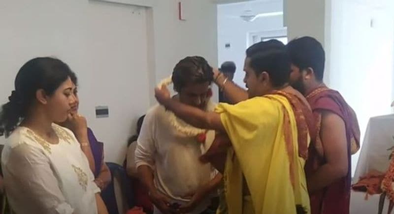 action king arjun house warming ceremony stills