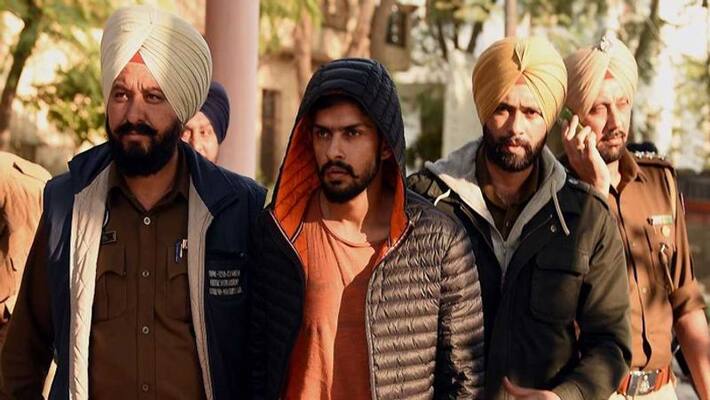 Gangster Lawrence Bishnoi demands to be handcuffed, says can be killed in fake encounter Gangster Lawrence Bishnoi demands to be handcuffed, says can be killed in fake encounter