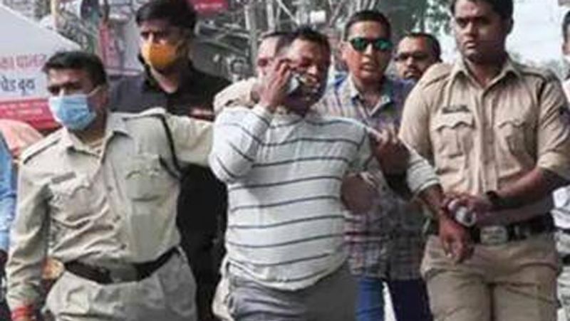 gangster vikas dubey encounter know how he reached ujjain from uttar pradesh Police SP manoj kumar Singh Revealed KPY