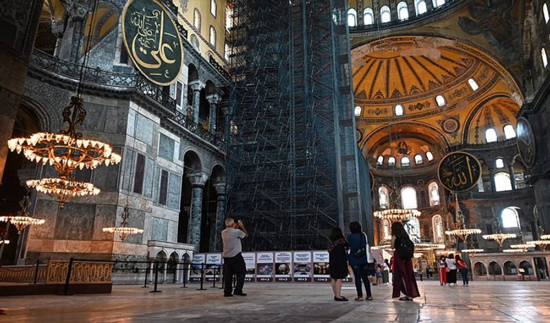 is this a new babari istanbul famous catheral hagia sophia converted in mosque outrages people anger kph