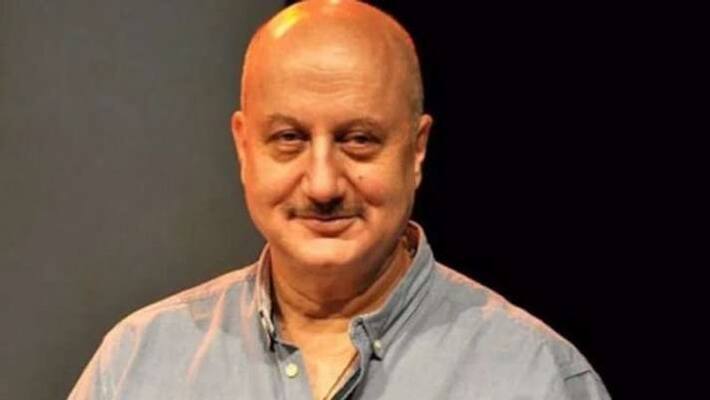Anupam Khers mother tests positive for coronavirus Anupam Khers mother tests positive for coronavirus
