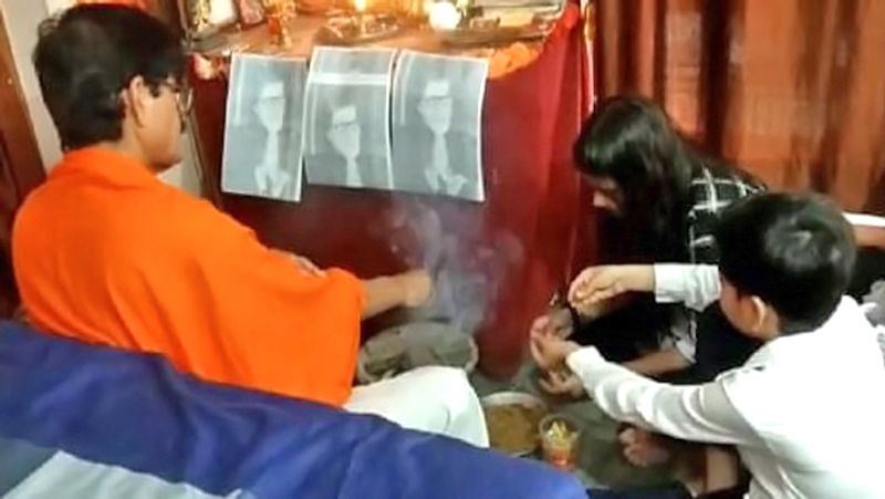 Amitabh Bachchan Fans Pray in Temples for Big B Speedy Recovery KPG