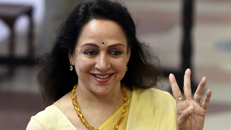 This is what Hema Malini has to say on her hospitalisation rumours