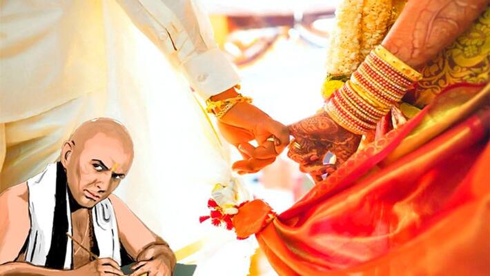 Chanakya Niti said the secret of successful married life is hidden in these three things BDD Chanakya Niti said the secret of successful married life is hidden in these three things BDD