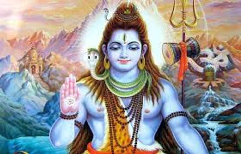 भगवान शिव के छह पुत्र हैं। गणेश, कार्तिकेय, सुकेश, जलंधर, अयप्पा और भूमा को भगवान शिव का पुत्र कहा जाता है।