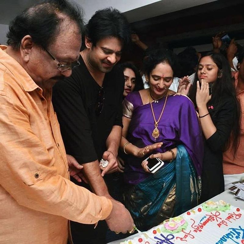 Tollywood Top Hero Prabhas Rare and unseen Photos
