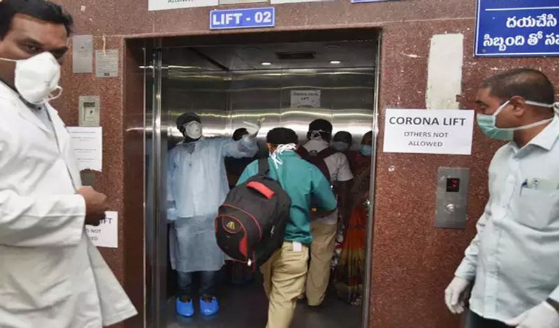 chinese coronavirus superspreader infects 71 people in just 60 seconds in lift kph