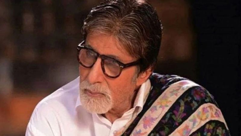 কোভিড পজিটিভ হওয়ার পরই বিশেষ চিকিৎসার অধীনে রয়েছেন অমিতাভ। কারণ তিনি নানা অসুস্থতার মধ্যে দিয়ে যান প্রতি বছর। এবং তাঁর বয়সও চিন্তা বিষয়। ৭৭ বছর বয়সে অমিতাভের প্রয়োজন অতিরিক্ত যত্ন।