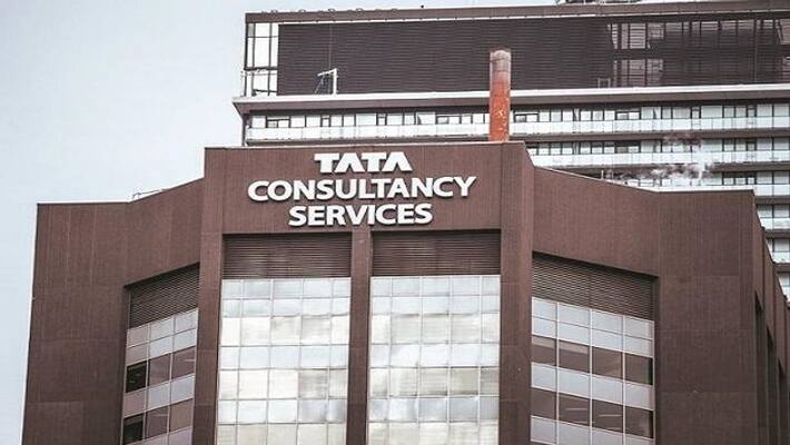 TCS is planning to hire 40,000 freshers in India campus TCS is planning to hire 40,000 freshers in India campus