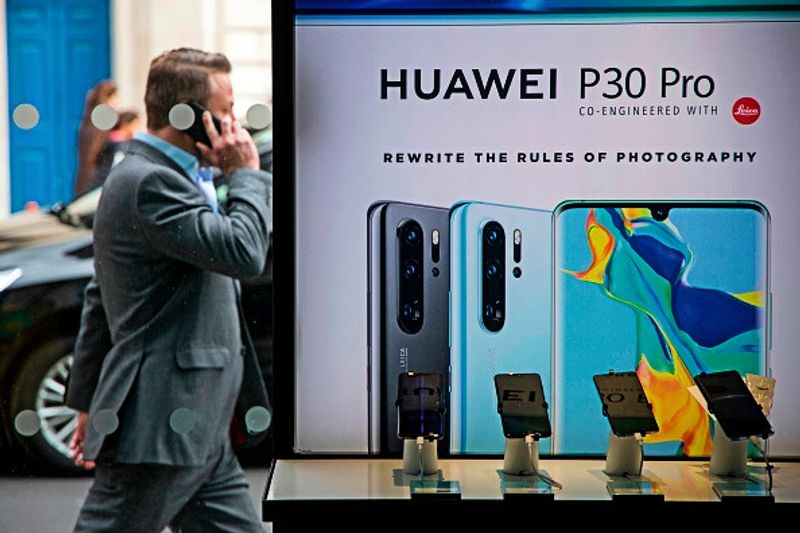 UK bans purchase of new 5G equipment from China's huawei from December 31 BAL