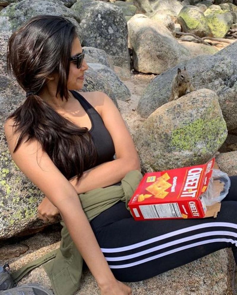 Malavika Mohanan raises the temperature