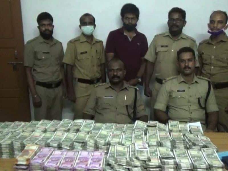 5.22 crore smuggled in a car! Who is that Tamil Nadu Minister! CBI Mutharasan to take over !!