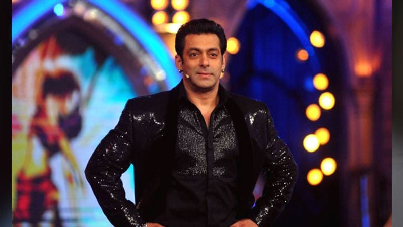 Salman khan shares incident when father salim khan was angry on him when bollywood actor performed in shorts on stage KPJ