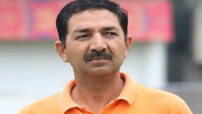 umpire Anil Chaudhary solves network problems in ancestral village people happy now umpire Anil Chaudhary solves network problems in ancestral village people happy now