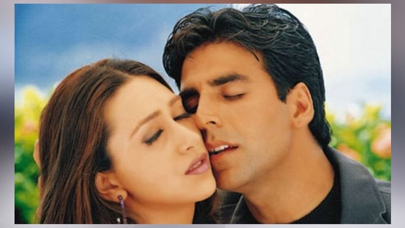 know why karisma kapoor hate akshay kumar but still the bollywood actor helped actress when she is in trouble KPJ