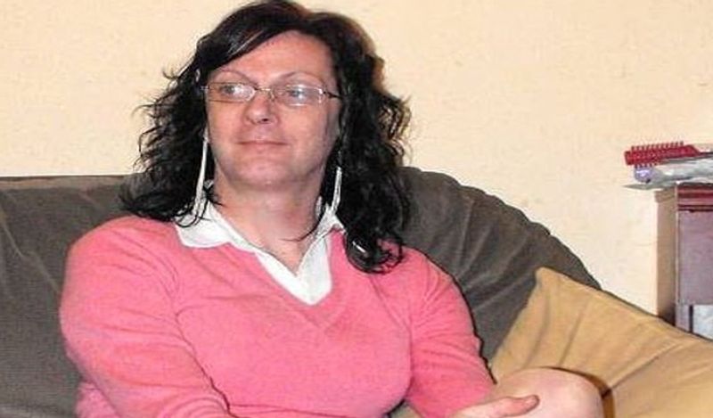 transgender woman admitted to hospital due to heart attack and downloads 80 thousand adult videos using free wifi kph