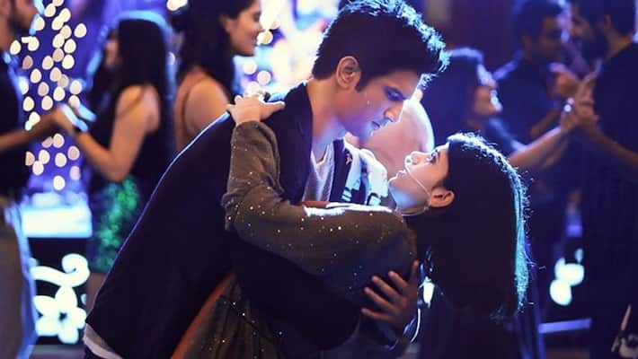 Sushant Singh Rajput's Dil Bechara song Taare Ginn by AR Rahman out Sushant Singh Rajput's Dil Bechara song Taare Ginn by AR Rahman out