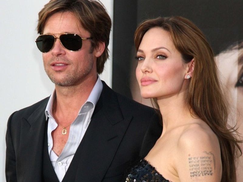 Famous Actor Brad Pitt run faster form EX wife angelina jolie house photos Going Viral