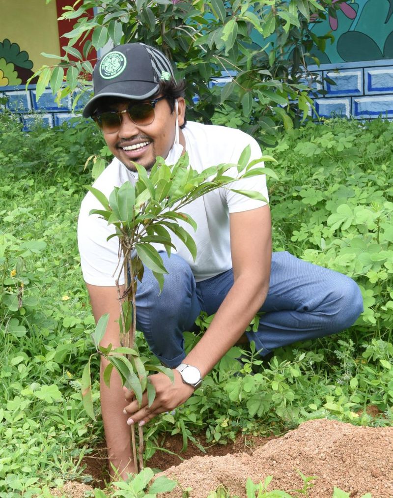 Jabardast team Green India Challenge