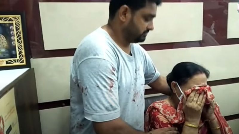 Moga news criminals shot shopkeeper for robbery, shocking CCTV footage goes viral kpa