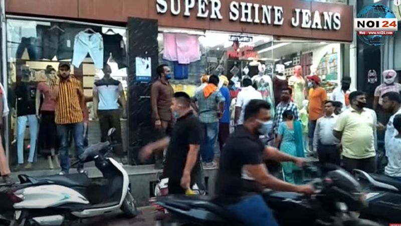 Moga news criminals shot shopkeeper for robbery, shocking CCTV footage goes viral kpa