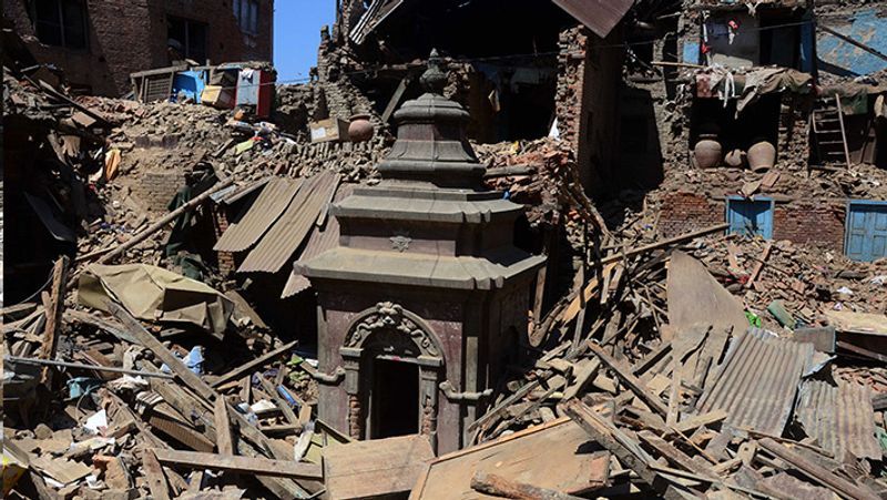Earthquake in Gujarat and Assam, see some pictures of dangerous earthquake in Bhuj of Gujarat kpa